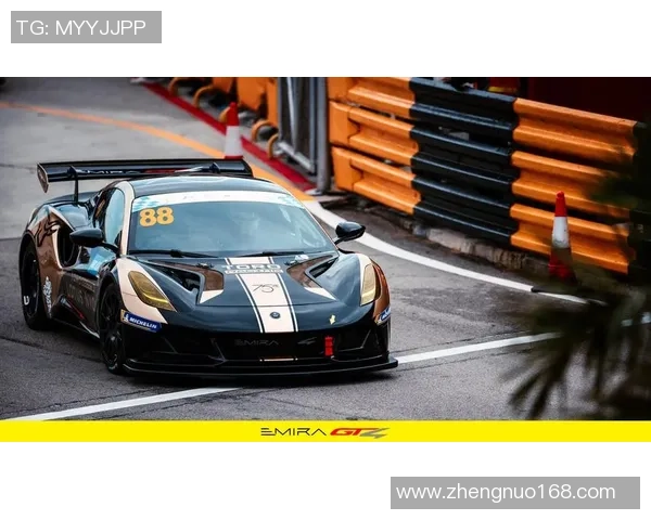 四号足球黑金球星是谁?揭示这位传奇球员背后的光辉与成就 四号足球黑金球星是谁?揭示这位传奇球员背后的光辉与成就