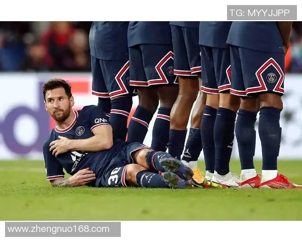 足球球星声音之谜如何影响球迷情感共鸣与场外形象塑造 足球球星声音之谜如何影响球迷情感共鸣与场外形象塑造