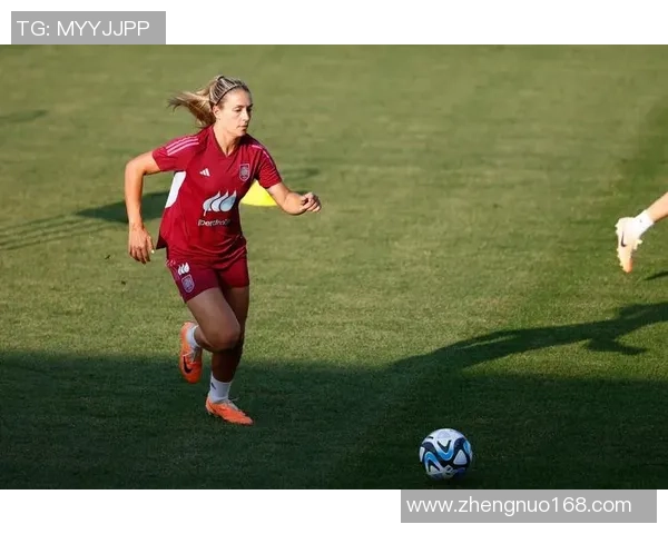 女足球星产子背后的父亲身份揭晓,揭秘她们的家庭生活与职业平衡 女足球星产子背后的父亲身份揭晓,揭秘她们的家庭生活与职业平衡